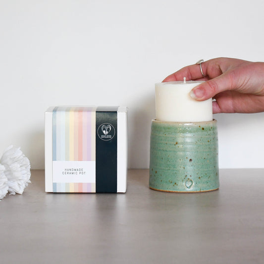 Speckled Clay Candle Pot with Refill-Eucalyptus